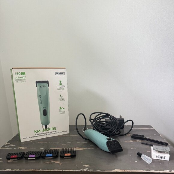 Wahl KM Inspire Grooming Kit with Additional 35 mm Butterfly Blade - Picture 1 of 11